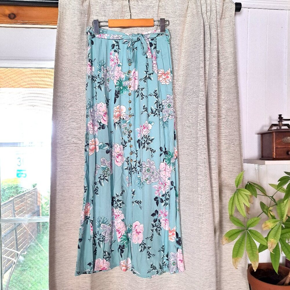Floral maxi skirt